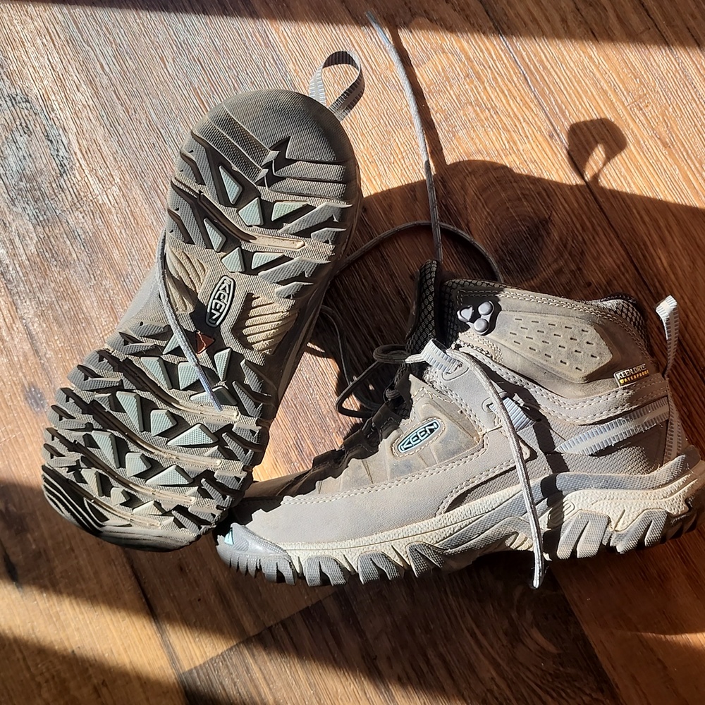 Keen waterproof hiking books